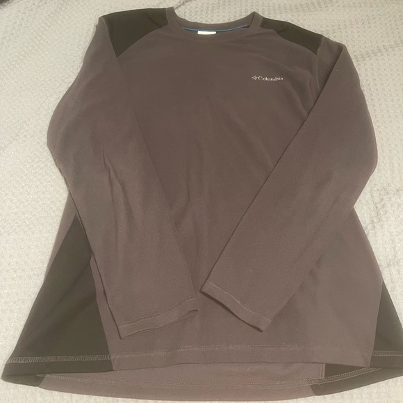 Medium Columbia pullover - Picture 1 of 3